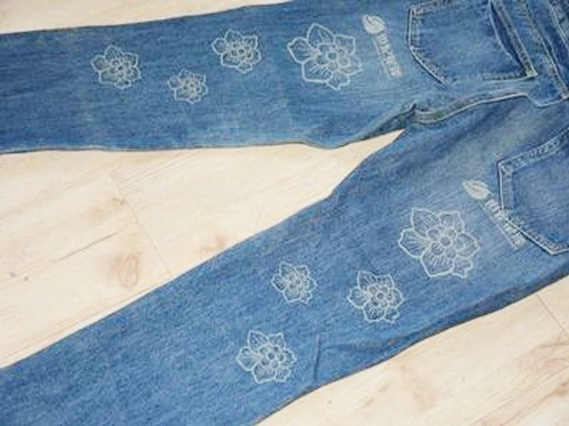Jeans laser engraving